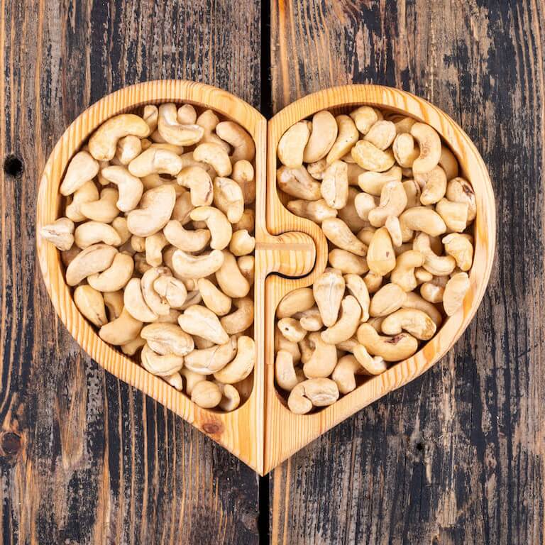 Kešu ořechy jsou významným zdrojem živin, které prospívají zdraví | Frutree